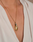 Gouden collier en bijzondere edelsteen in lemon quartz shop je bij Sparkling