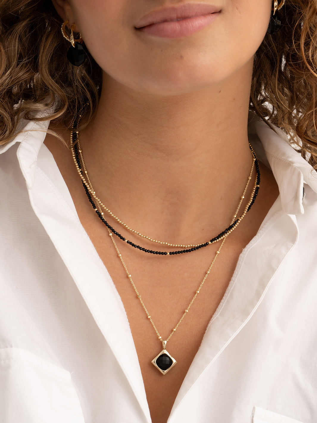 Onyx Cushion Cut Amulet Ketting set | Goudkleurig