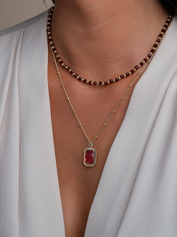 Ruby Quartz Baguette Amulett Halskette Set | Gold -gelenkt